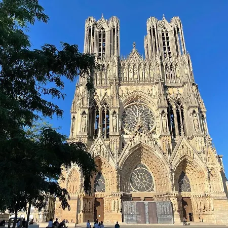 Reims, Le Yellow Loft, Proche Hyper Centre *