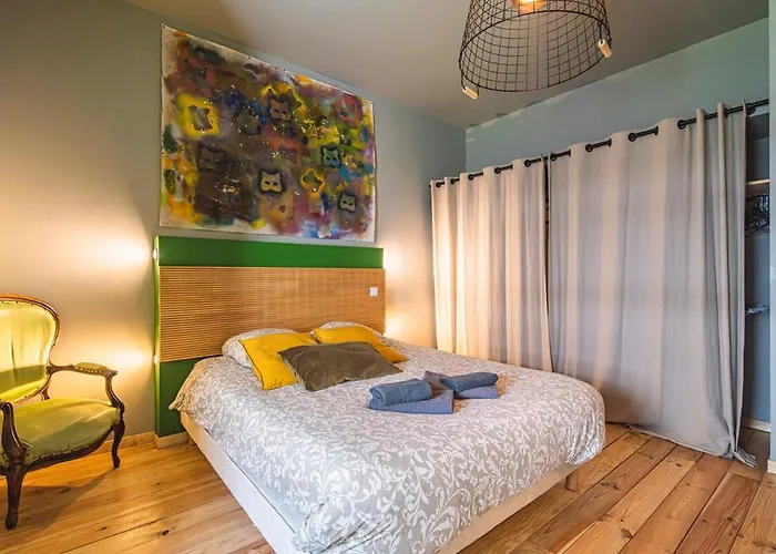 Reims, Le Yellow Loft, Proche Hyper Centre Apartment