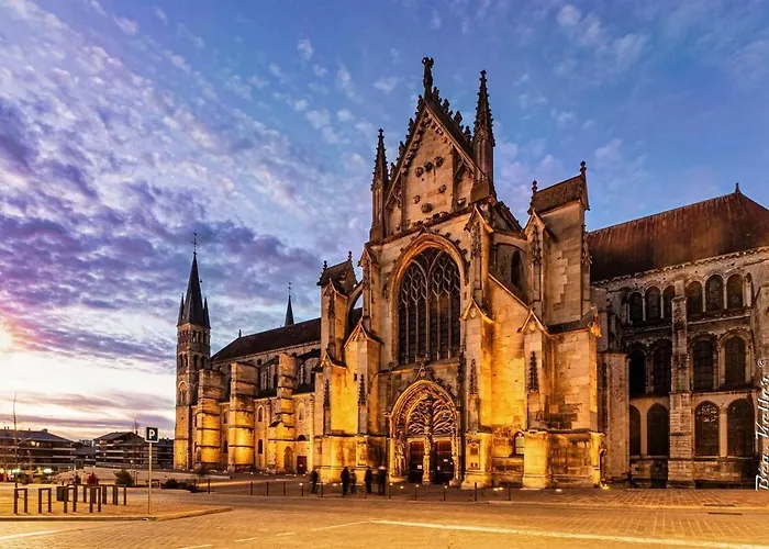 Lägenhet Reims, Le Yellow Loft, Proche Hyper Centre Reims